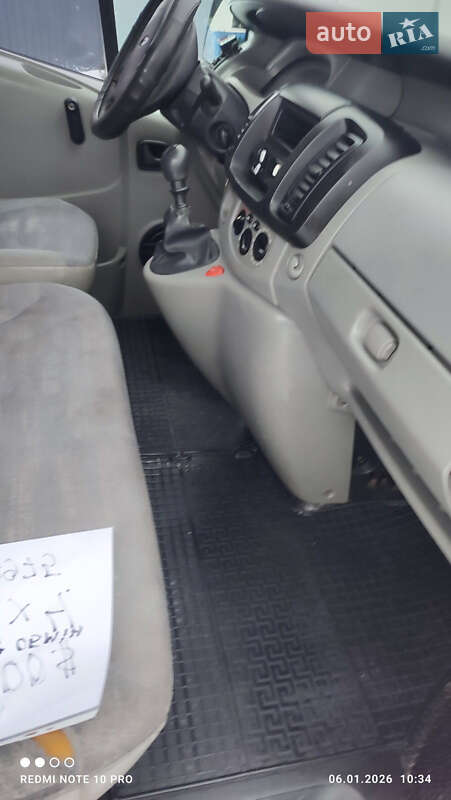 Минивэн Renault Trafic 2006 в Шполе