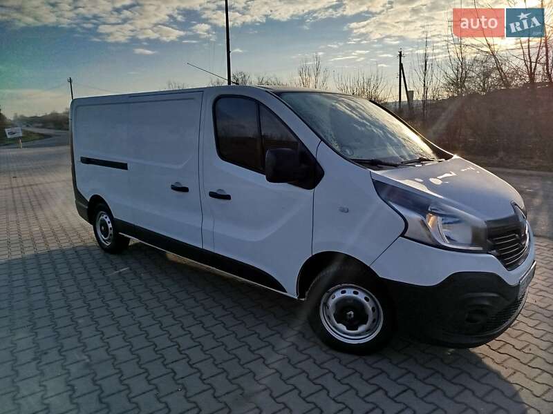 Грузовой фургон Renault Trafic 2018 в Красилове