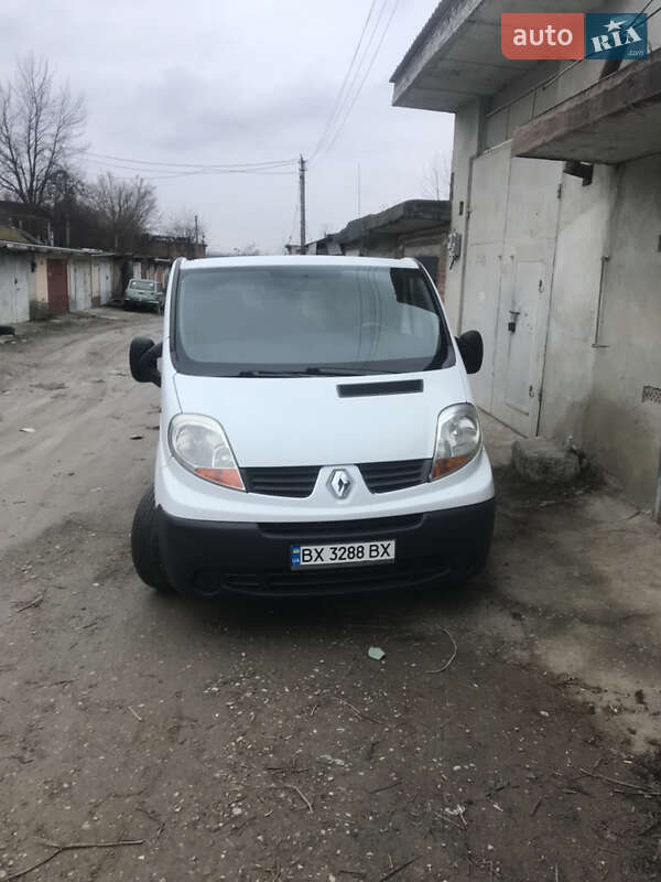 Минивэн Renault Trafic 2007 в Каменец-Подольском