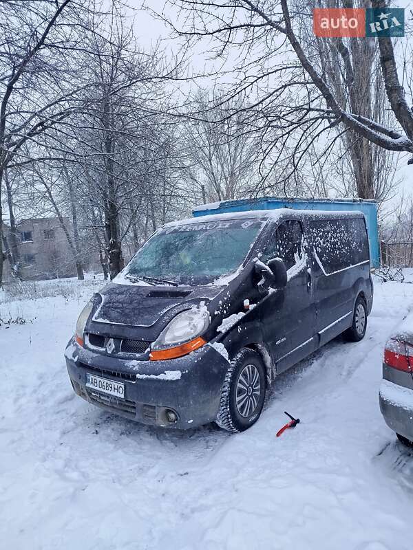 Минивэн Renault Trafic 2001 в Городковке