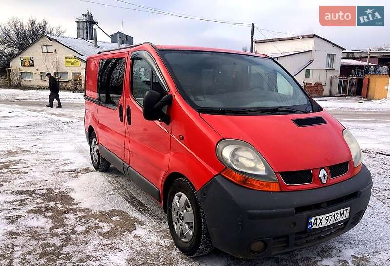 2005 Renault Trafic, VIN VF1FLABA55Y106035:plate — фото 1 (autoria)