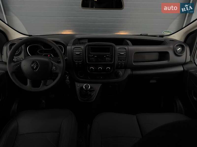 Минивэн Renault Trafic 2021 в Дубно