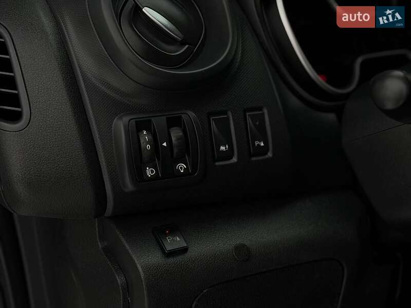 Минивэн Renault Trafic 2021 в Дубно