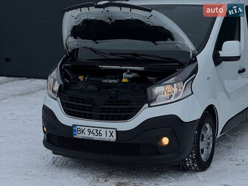 Минивэн Renault Trafic 2021 в Дубно