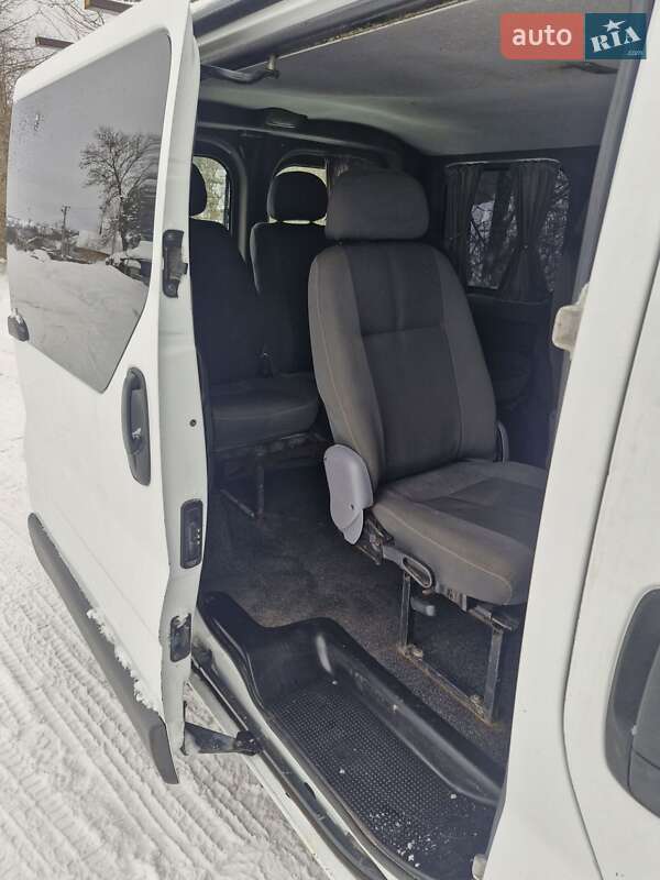 Минивэн Renault Trafic 2004 в Бережанах