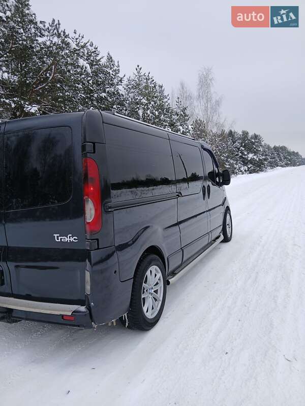 Минивэн Renault Trafic 2007 в Ковеле