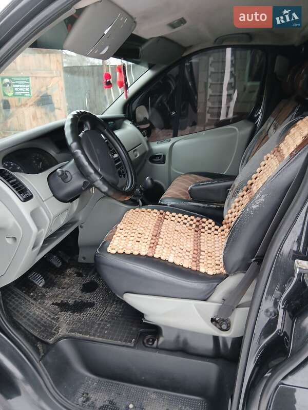 Минивэн Renault Trafic 2007 в Ковеле