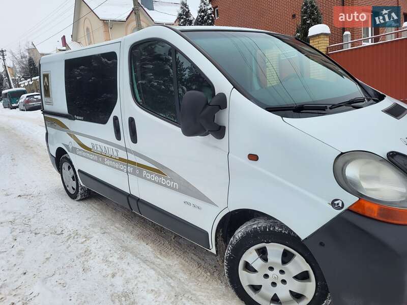 Минивэн Renault Trafic 2006 в Хмельницком