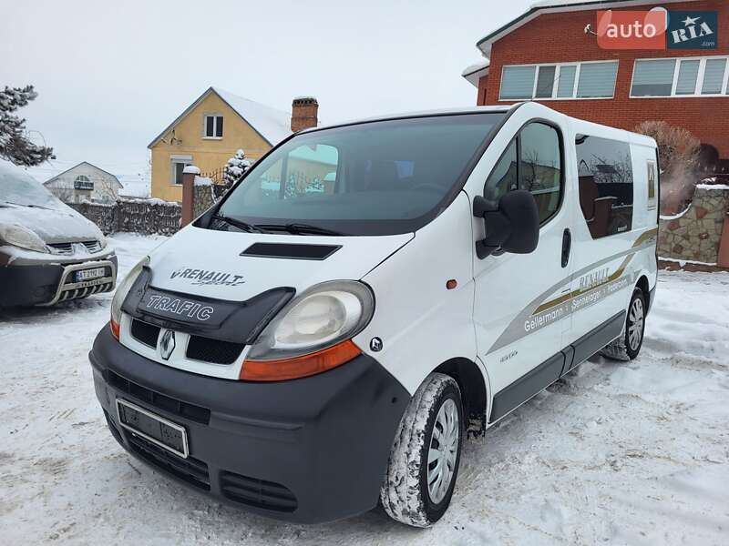 Минивэн Renault Trafic 2006 в Хмельницком