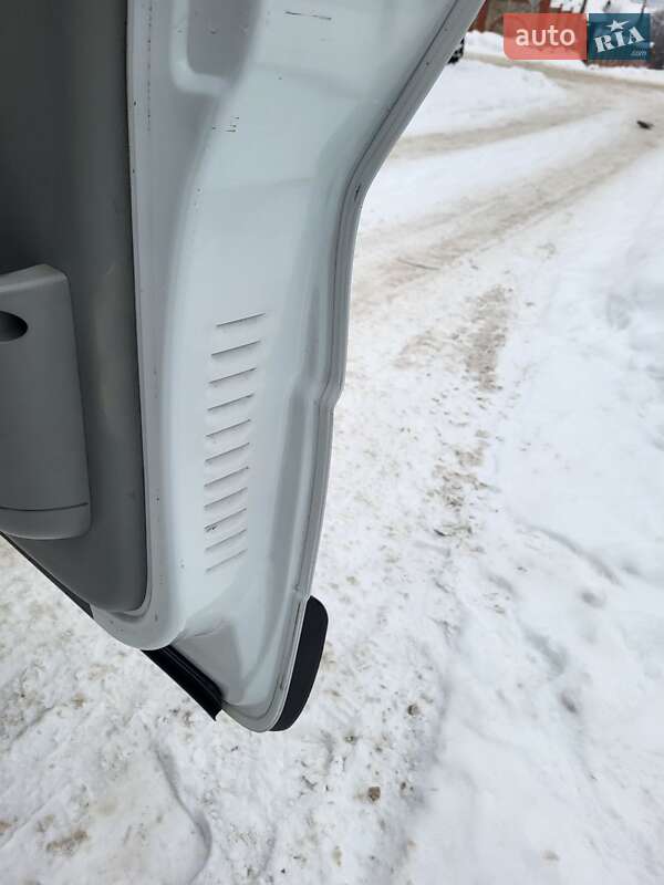 Минивэн Renault Trafic 2006 в Хмельницком