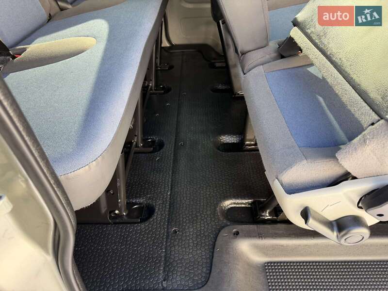 Минивэн Renault Trafic 2012 в Виннице