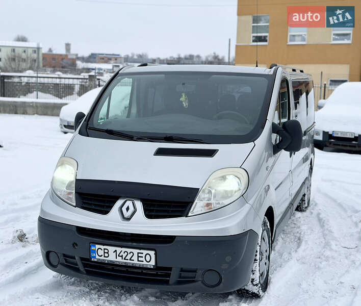 Минивэн Renault Trafic 2011 в Ровно