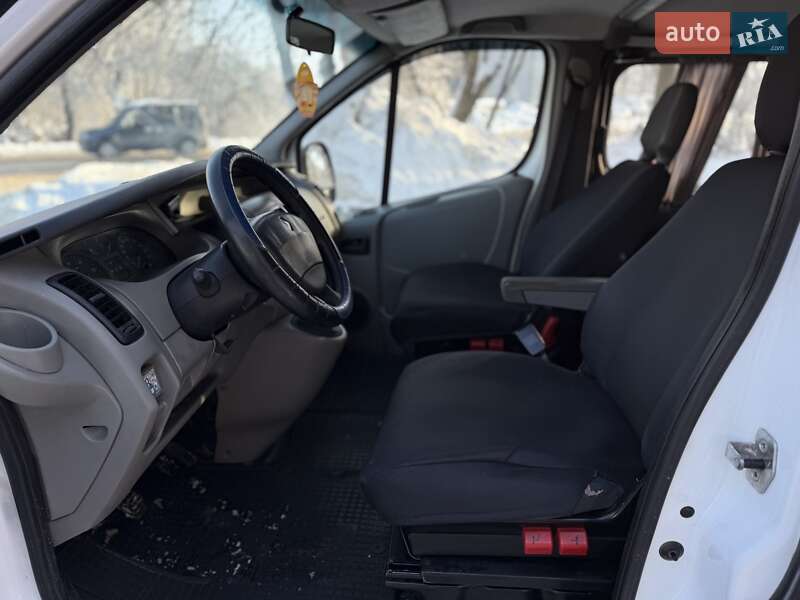 Минивэн Renault Trafic 2005 в Хмельницком