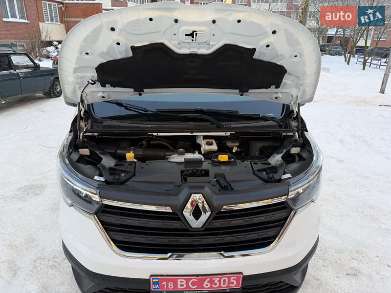 Грузовой фургон Renault Trafic 2022 в Звягеле