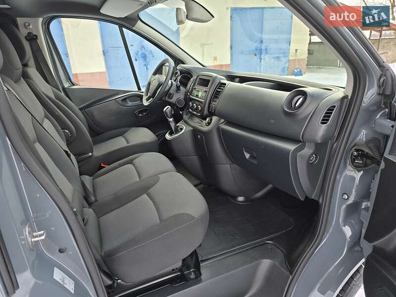 Минивэн Renault Trafic 2021 в Калуше