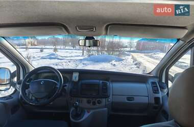 Минивэн Renault Trafic 2003 в Калуше