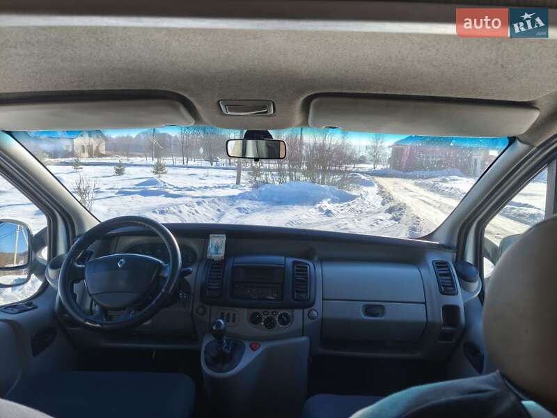 Минивэн Renault Trafic 2003 в Калуше