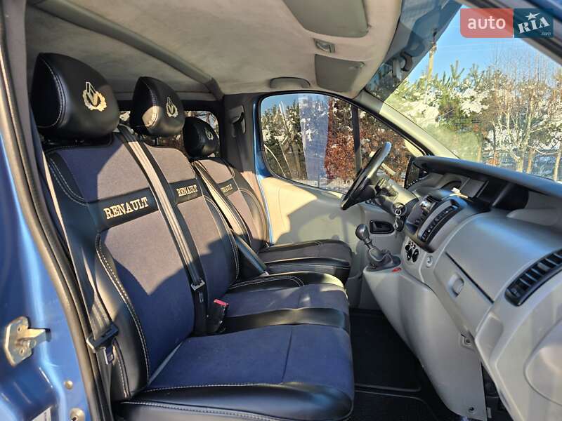 Минивэн Renault Trafic 2008 в Хмельницком