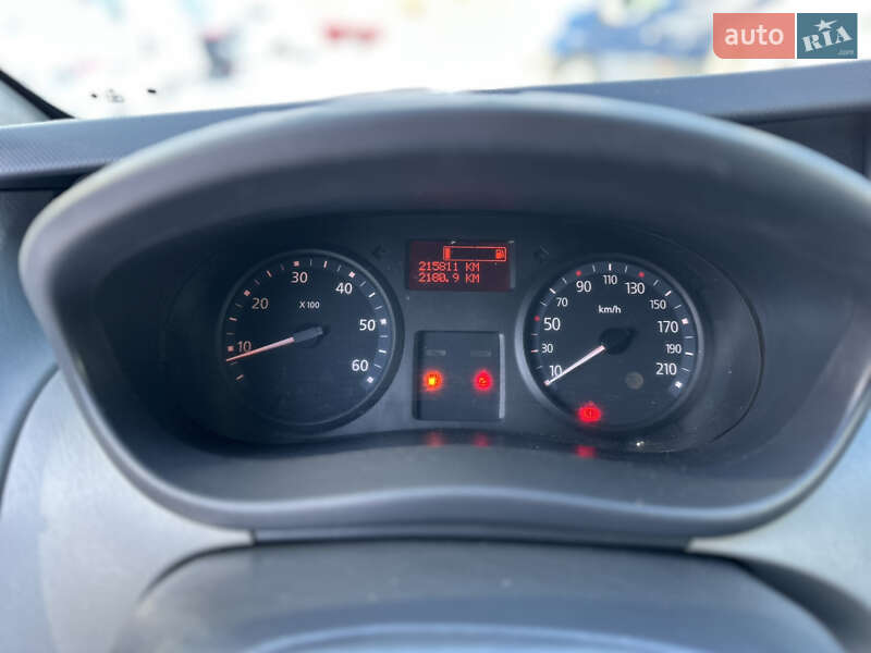 Грузовой фургон Renault Trafic 2013 в Ровно фото 15 Грузовой фургон Renault Trafic 2013 в Ровно