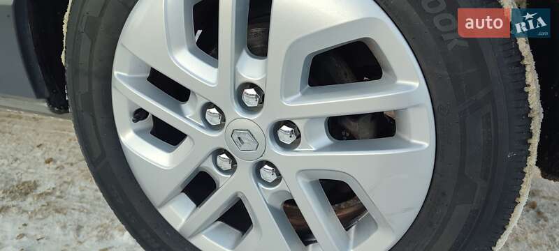 Минивэн Renault Trafic 2017 в Луцке фото 10 Минивэн Renault Trafic 2017 в Луцке