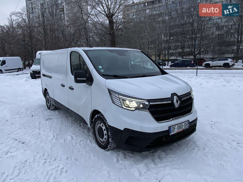 Renault Trafic 2022