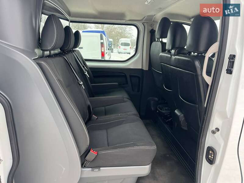 Грузопассажирский фургон Renault Trafic 2021 в Дубно