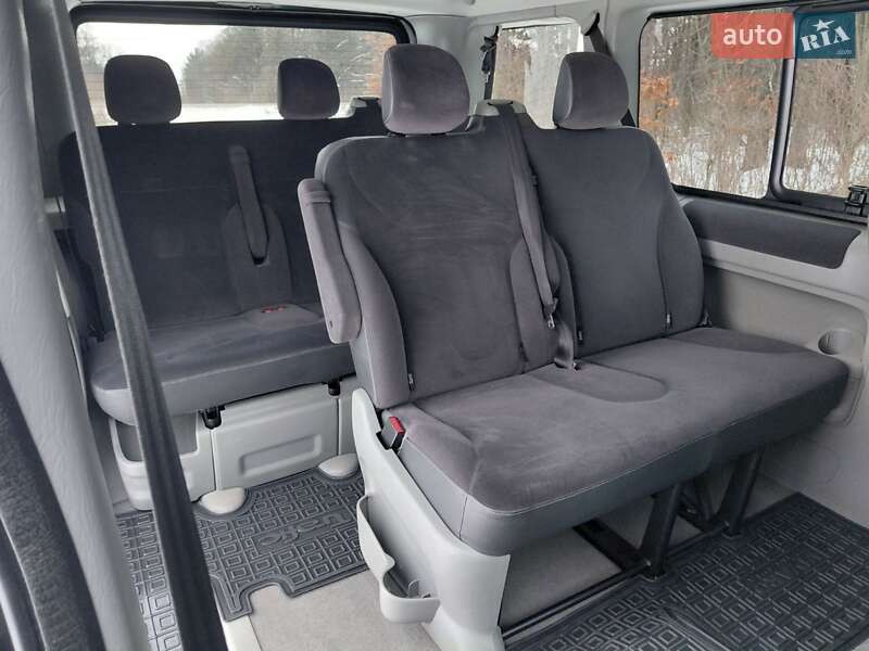 Мінівен Renault Trafic 2012 в Хотині