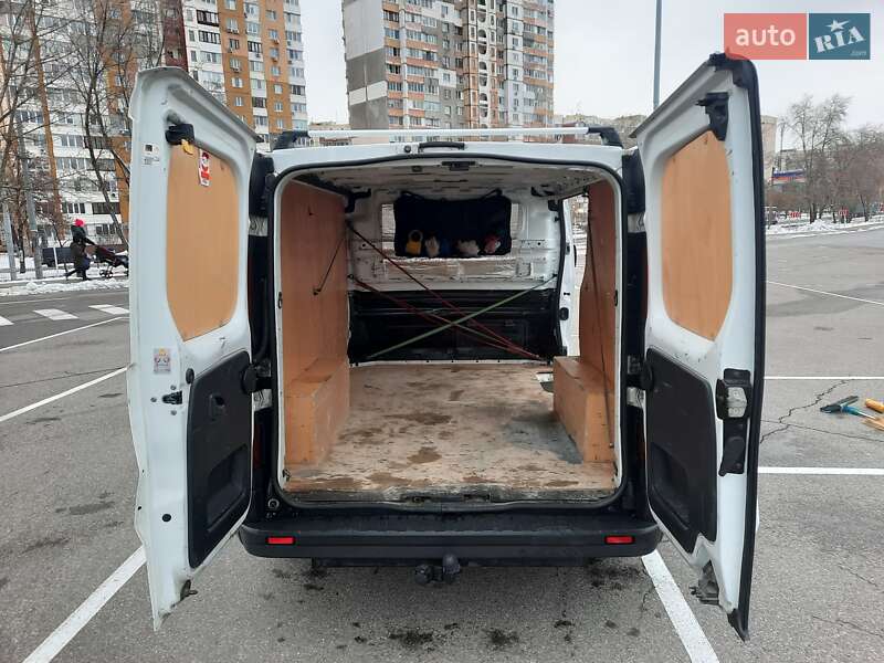 Грузовой фургон Renault Trafic 2016 в Киеве фото 12 Грузовой фургон Renault Trafic 2016 в Киеве