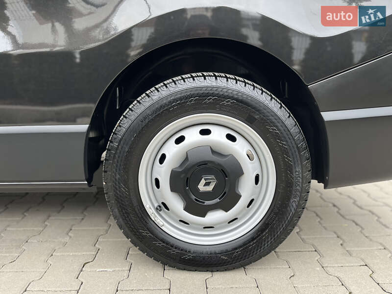 Минивэн Renault Trafic 2020 в Черновцах фото 12 Минивэн Renault Trafic 2020 в Черновцах