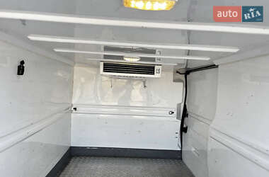 Рефрижератор Renault Trafic 2017 в Рівному