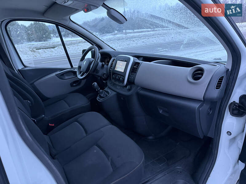 Грузовой фургон Renault Trafic 2016 в Радивилове фото 39 Грузовой фургон Renault Trafic 2016 в Радивилове