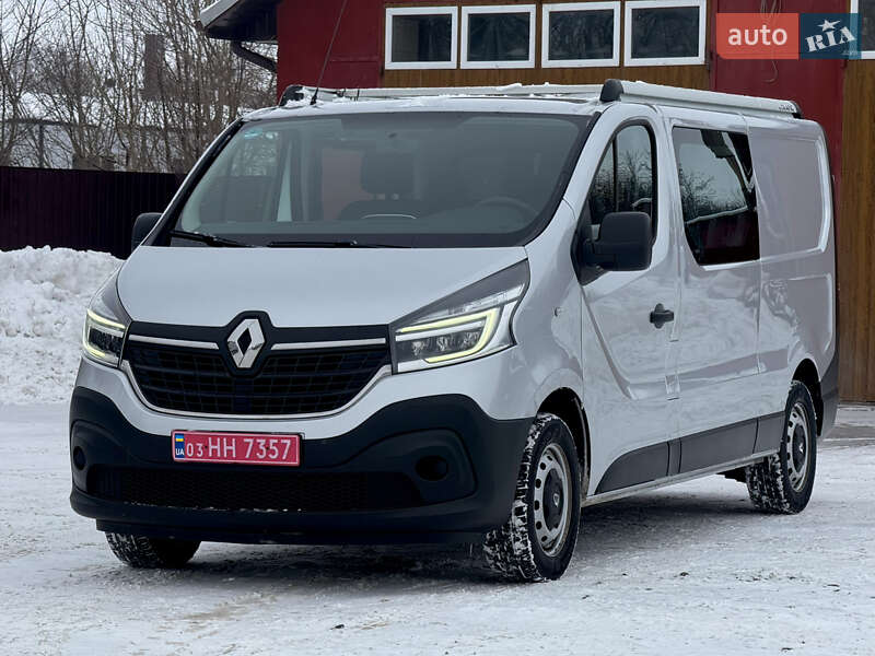 Грузопассажирский фургон Renault Trafic 2020 в Дубно
