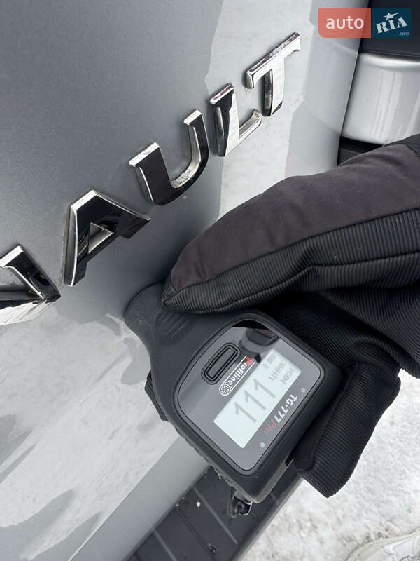 Грузопассажирский фургон Renault Trafic 2020 в Дубно