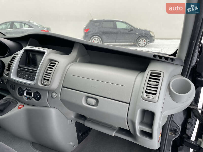 Мінівен Renault Trafic 2012 в Луцьку фото 51 Мінівен Renault Trafic 2012 в Луцьку