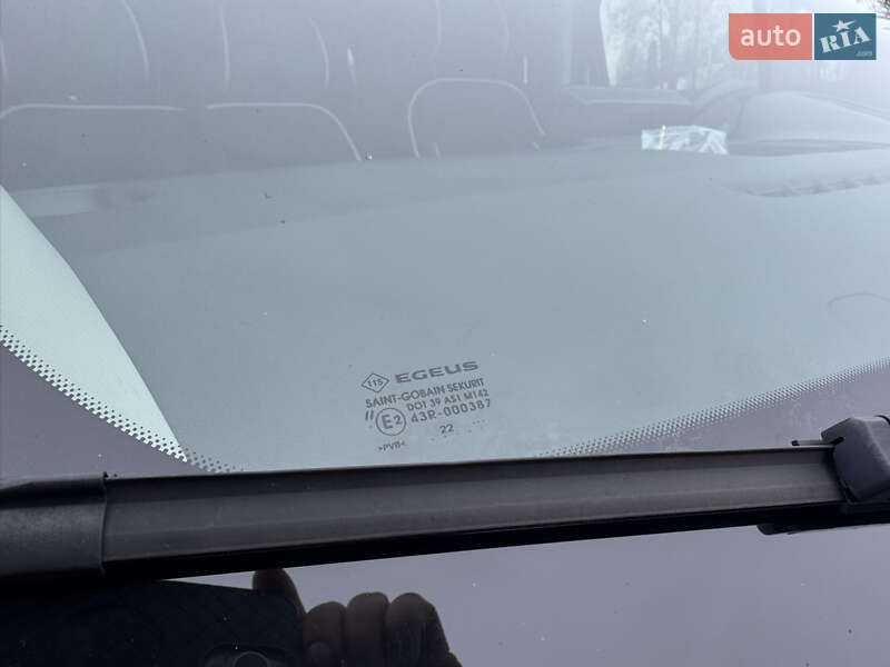 Минивэн Renault Trafic 2022 в Дубно фото 19 Минивэн Renault Trafic 2022 в Дубно