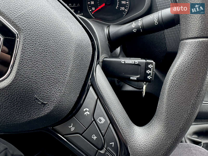 Минивэн Renault Trafic 2022 в Дубно фото 23 Минивэн Renault Trafic 2022 в Дубно