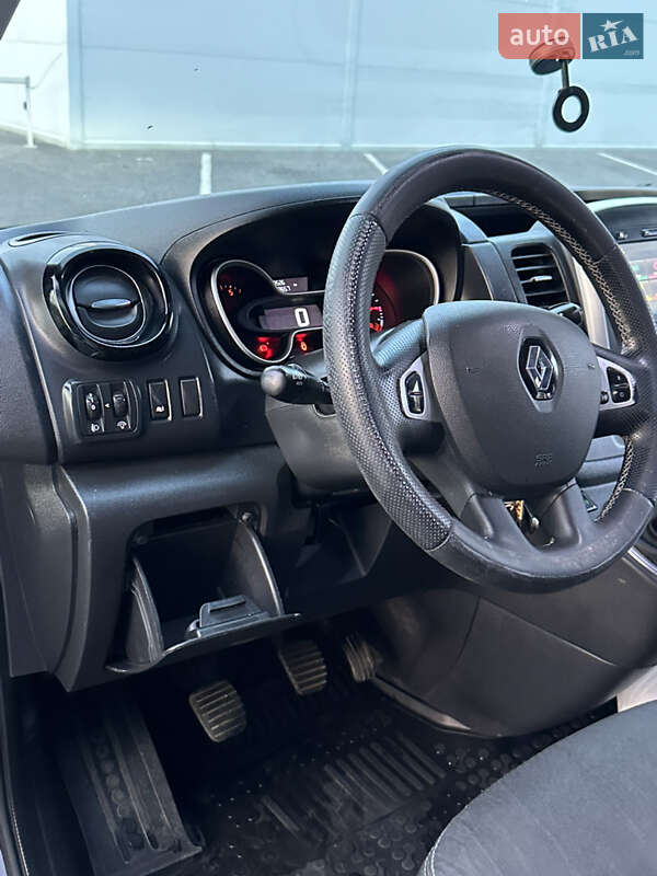 Мінівен Renault Trafic 2019 в Одесі