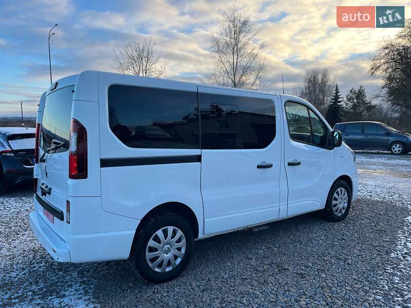 Минивэн Renault Trafic 2021 в Дубно
