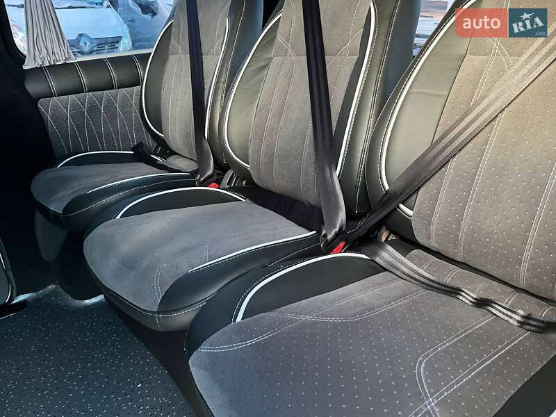 Минивэн Renault Trafic 2021 в Дубно