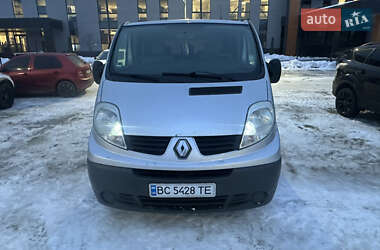 Грузопассажирский фургон Renault Trafic 2008 в Львове