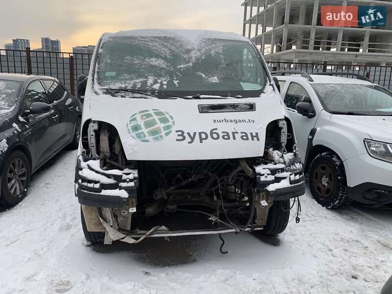 Минивэн Renault Trafic 2010 в Киеве