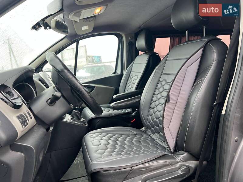 Мінівен Renault Trafic 2015 в Львові