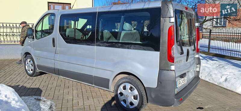 Мінівен Renault Trafic 2009 в Луцьку