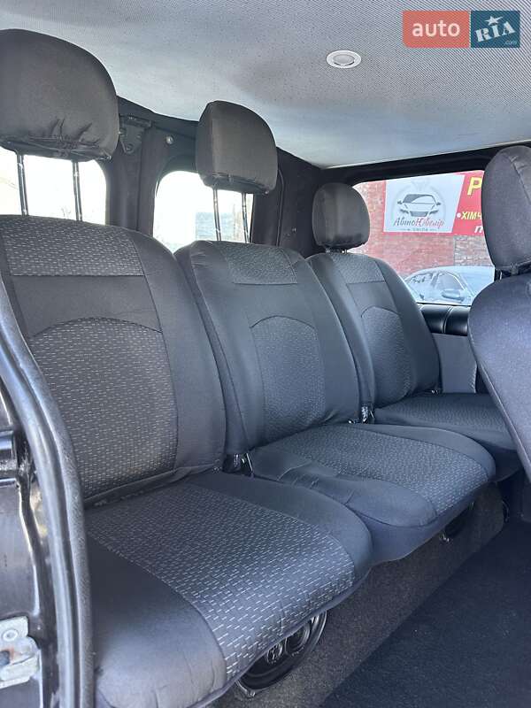 Минивэн Renault Trafic 2005 в Смеле