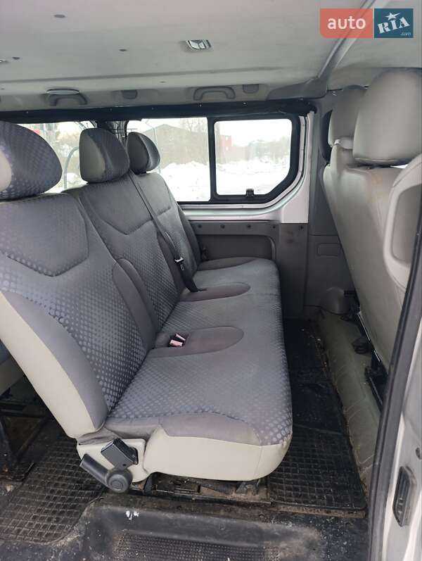 Мінівен Renault Trafic 2007 в Стрию фото 5 Мінівен Renault Trafic 2007 в Стрию