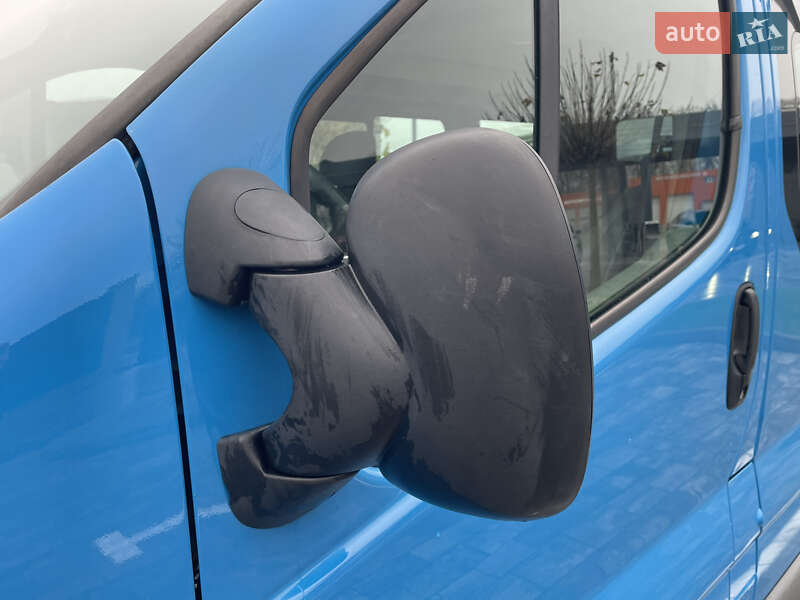 Минивэн Renault Trafic 2012 в Луцке