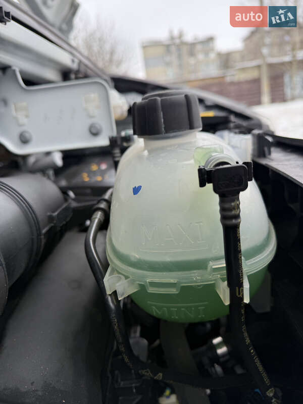 Мінівен Renault Trafic 2021 в Рівному