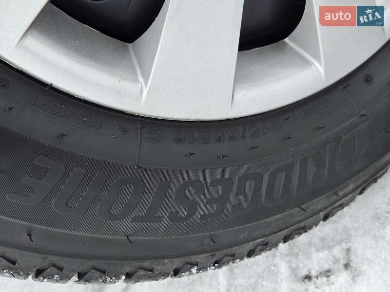 Вантажопасажирський фургон Renault Trafic 2020 в Луцьку