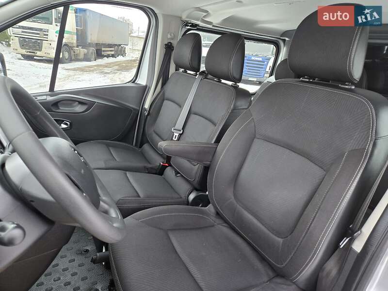 Вантажопасажирський фургон Renault Trafic 2020 в Луцьку