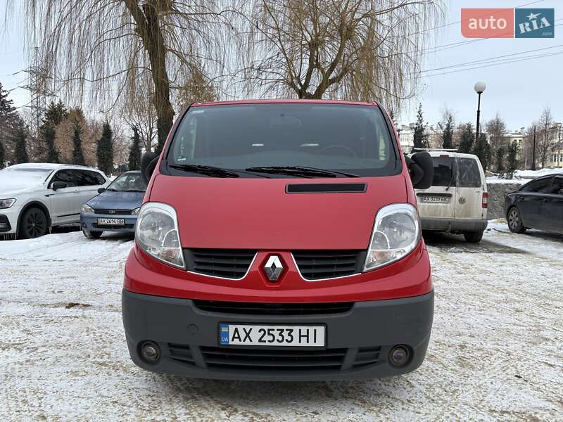 Мікроавтобус вантажний (до 3,5т) Renault Trafic 2014 в Харкові